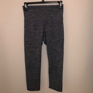 Old Navy cropped leggings